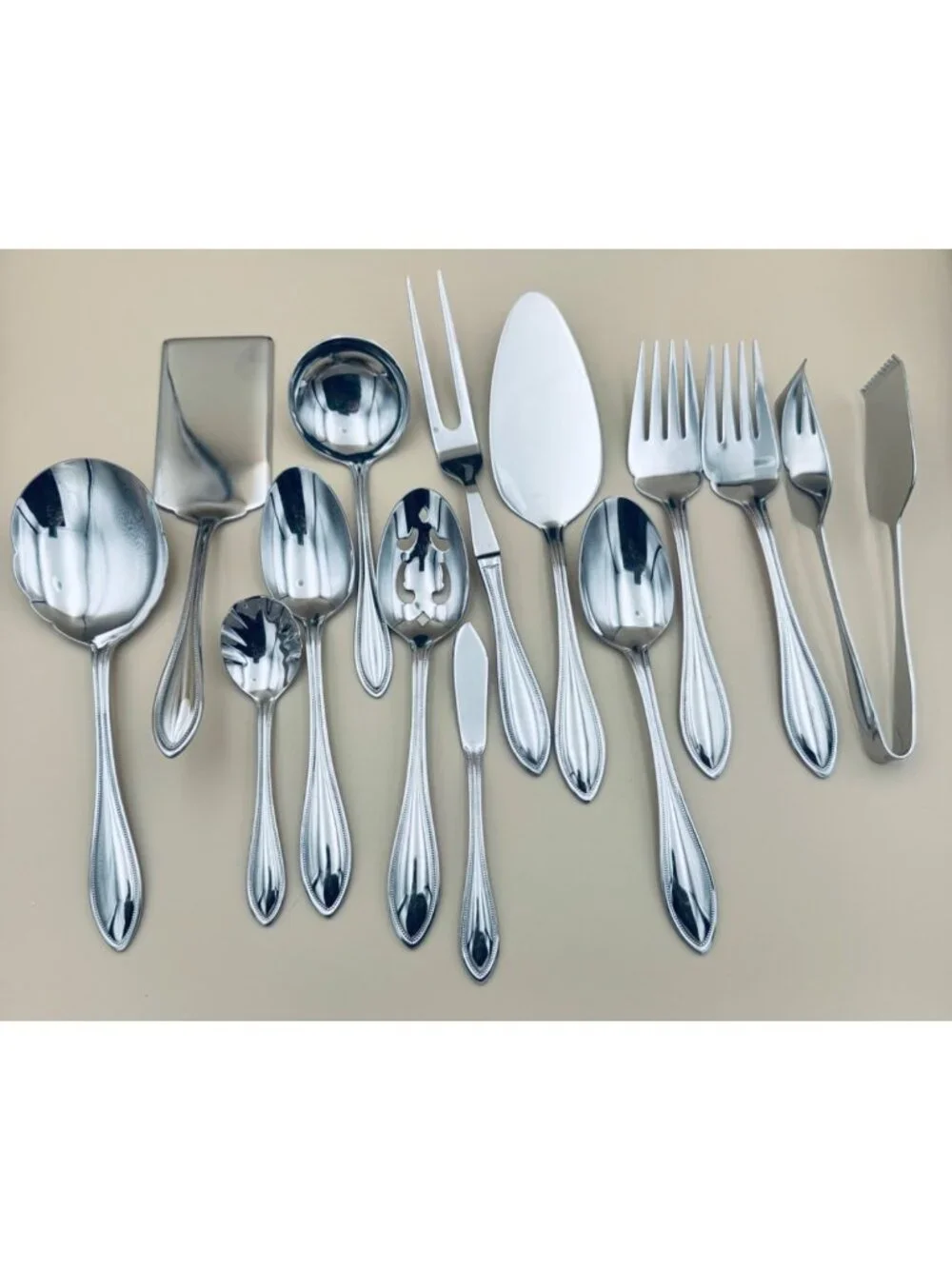 Set of 13 Wallace AMERICAN TRADITION Serving Pieces